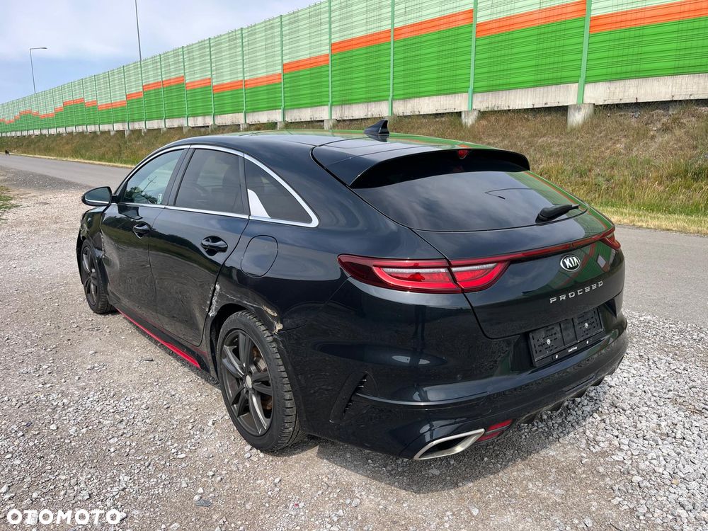 Kia ProCeed 1.6 T-GDI GT DCT - 5