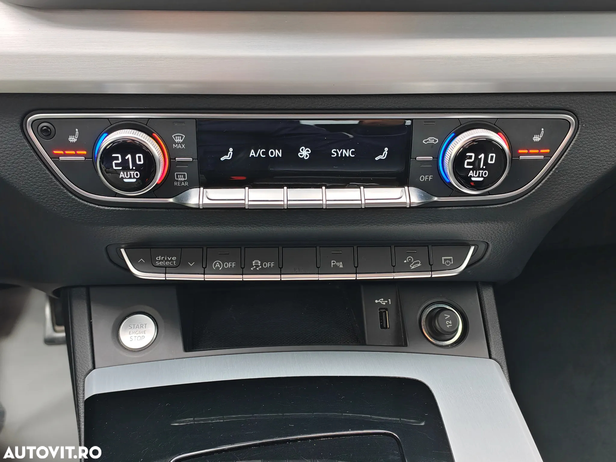 Audi Q5 40 TDI quattro S tronic S line business - 25