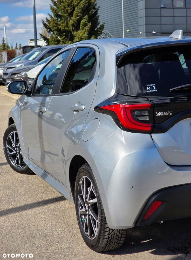Toyota Yaris Hybrid 1.5 Comfort - 23