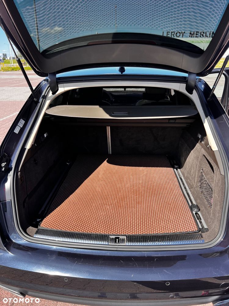 Audi A6 Avant 2.0 TDI quattro S tronic - 35
