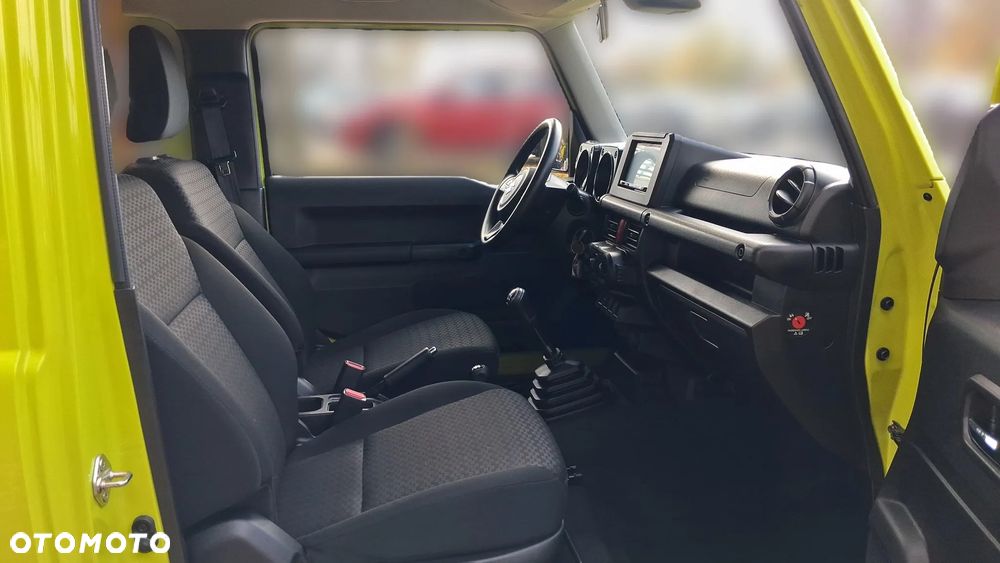 Suzuki Jimny 2023