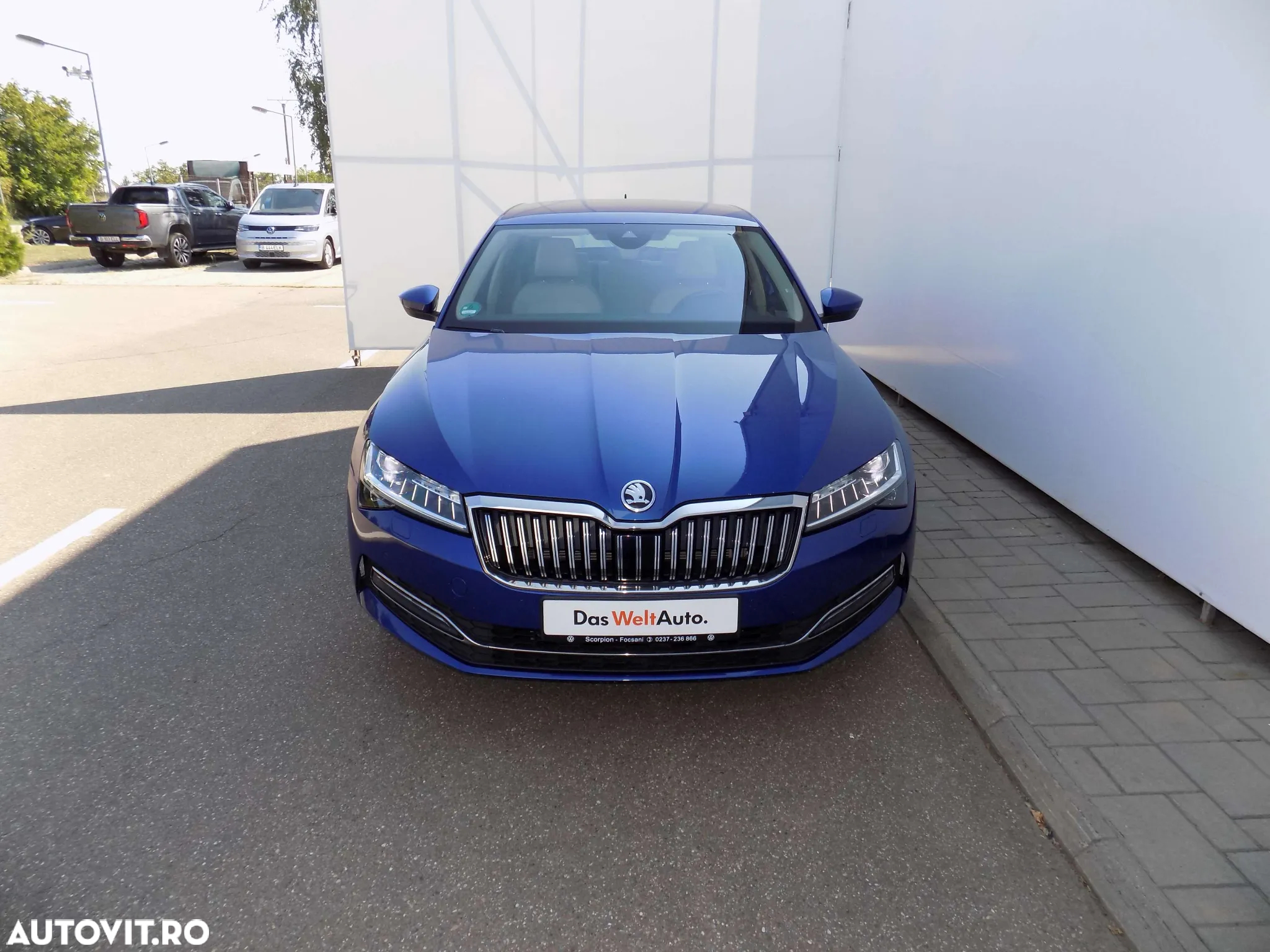 Skoda Superb 2.0 TDI 4X4 DSG Style - 9