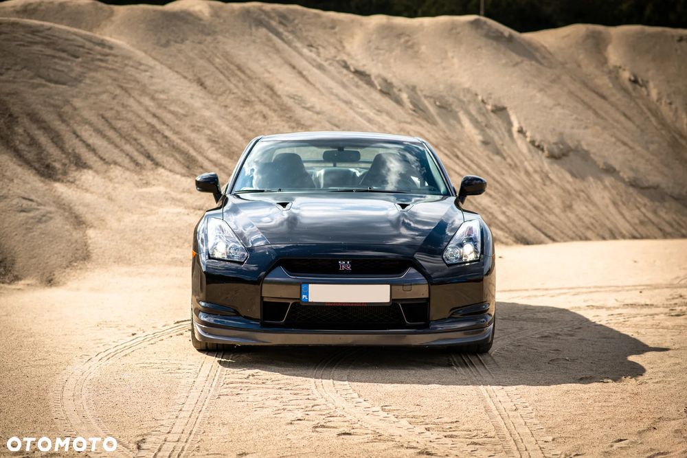 Nissan GT-R Black Edition - 27