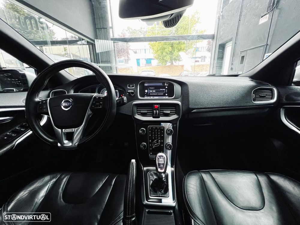 Volvo V40 1.6 D2 R-Design - 20