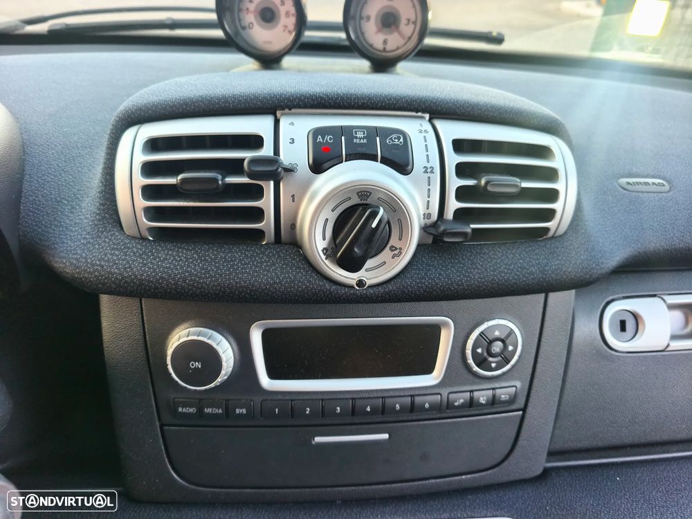 Smart ForTwo Coupé 1.0 mhd Pulse 71 - 12
