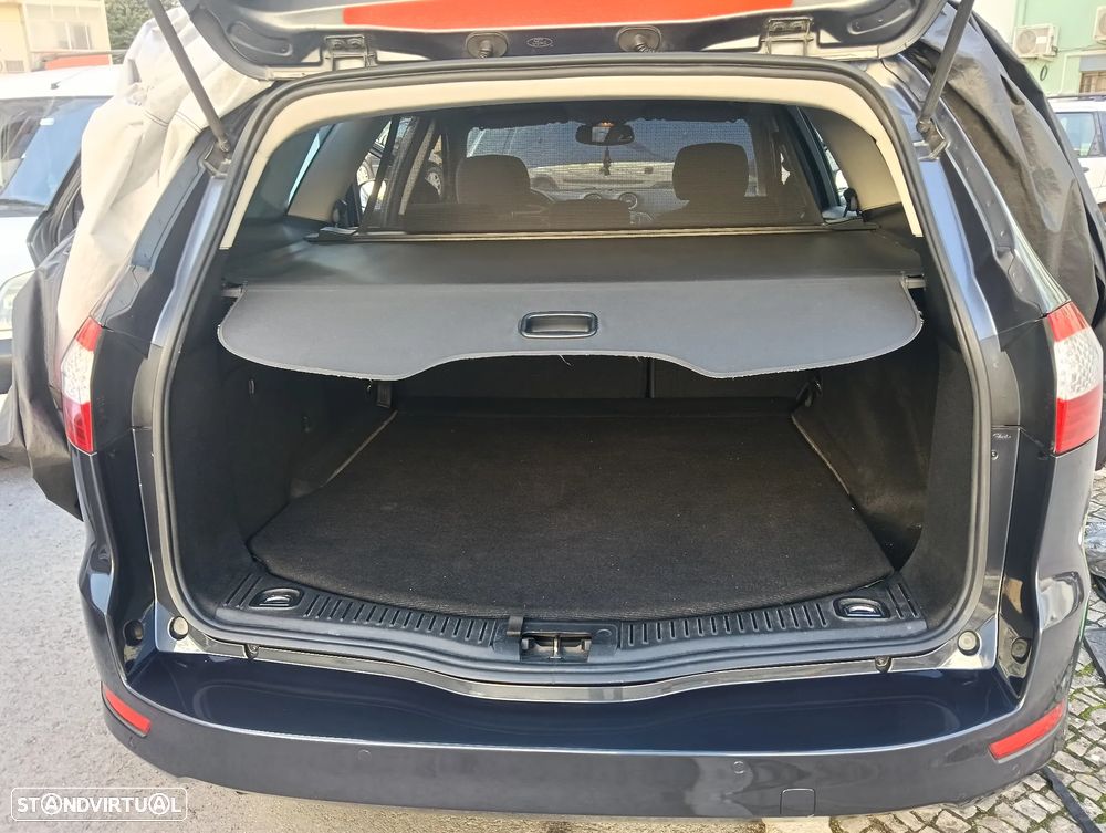 Ford Mondeo SW 1.8 TDCi Trend ECOnetic - 11