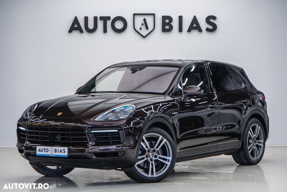 Porsche Cayenne E-Hybrid Tiptronic S Platinum Edition - 2