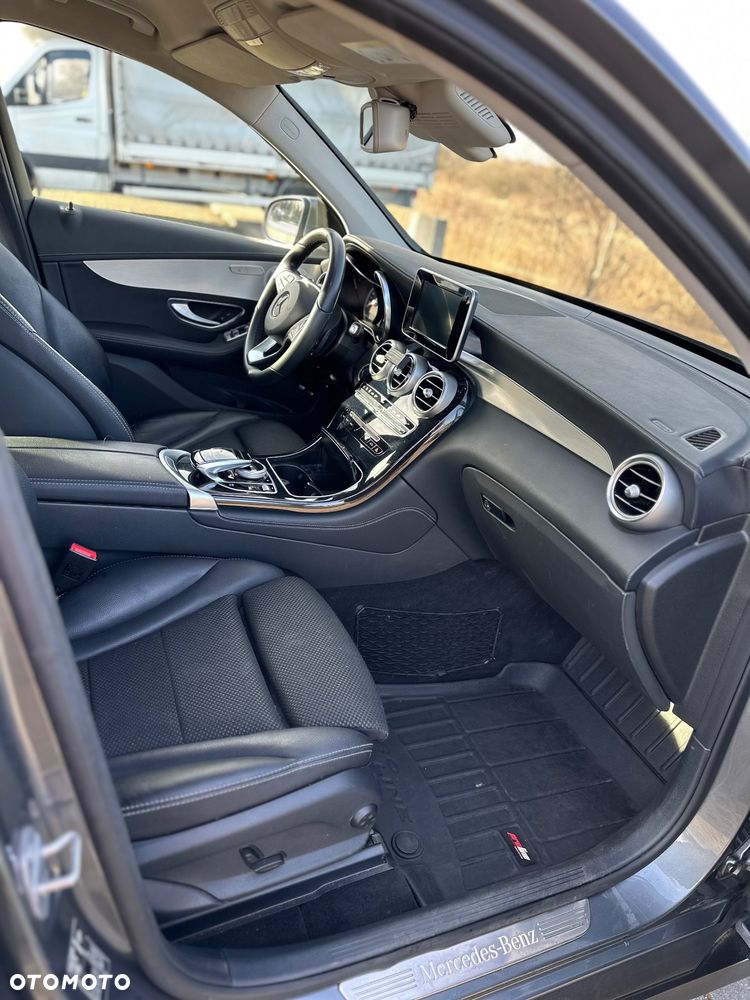 Mercedes-Benz GLC 220 d 4-Matic - 16