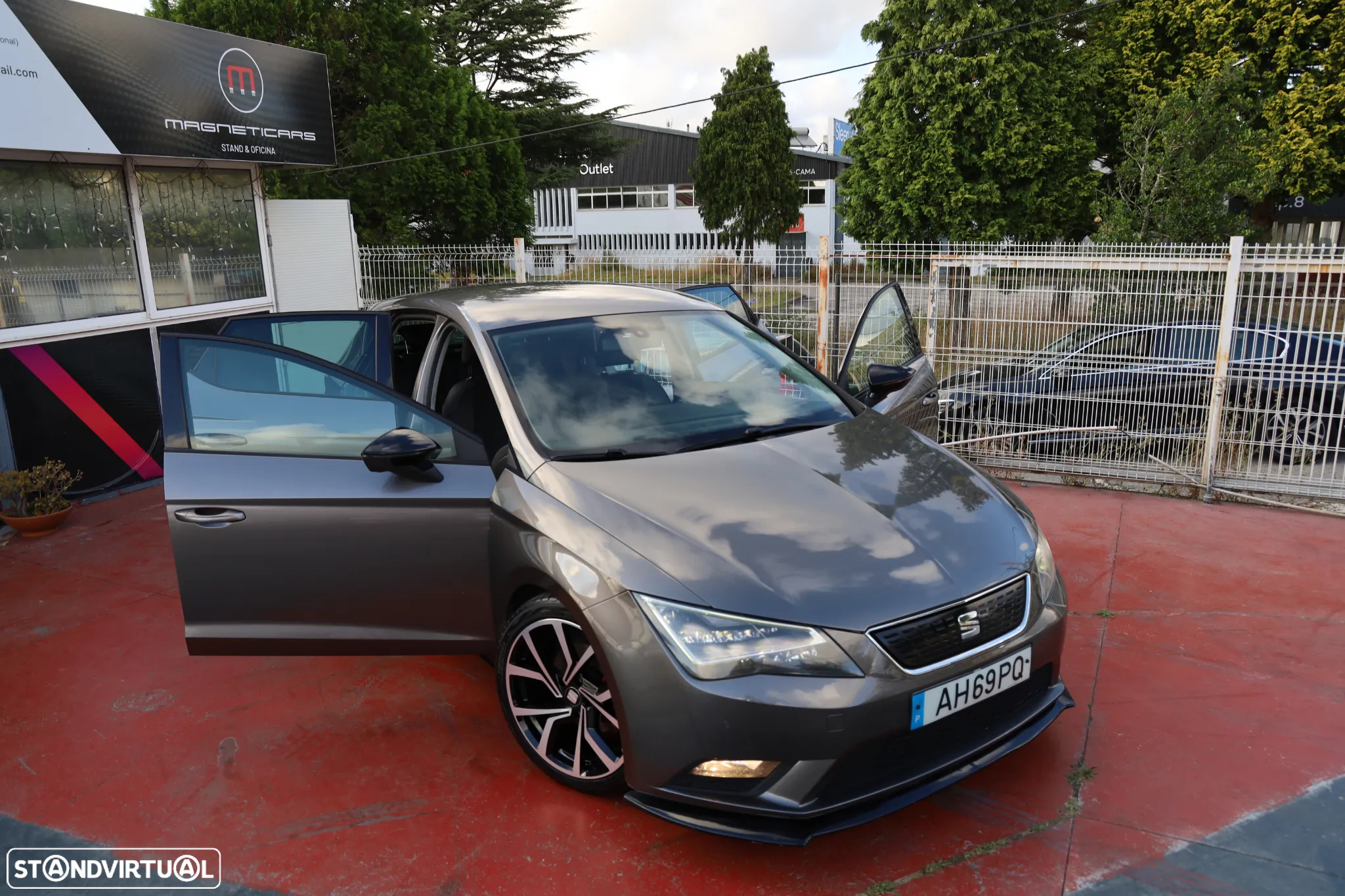 SEAT Leon 1.6 TDI S&S Style - 18