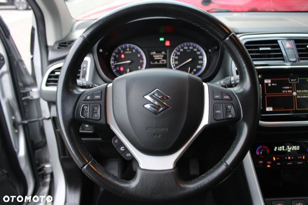 Suzuki SX4 S-Cross - 23