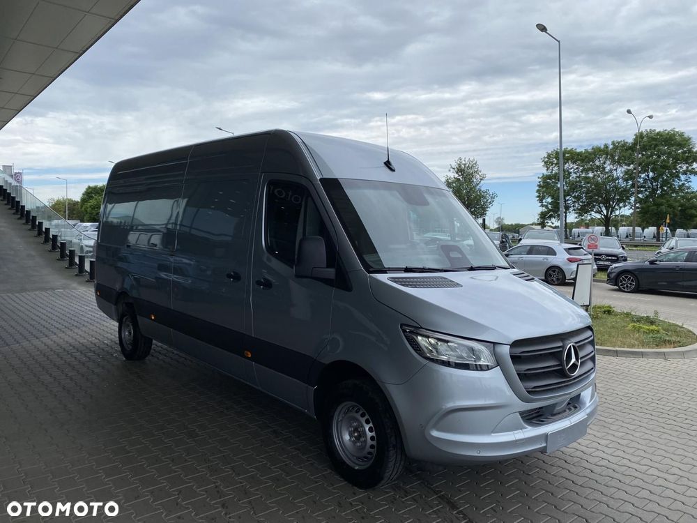 Mercedes-Benz Sprinter - 5
