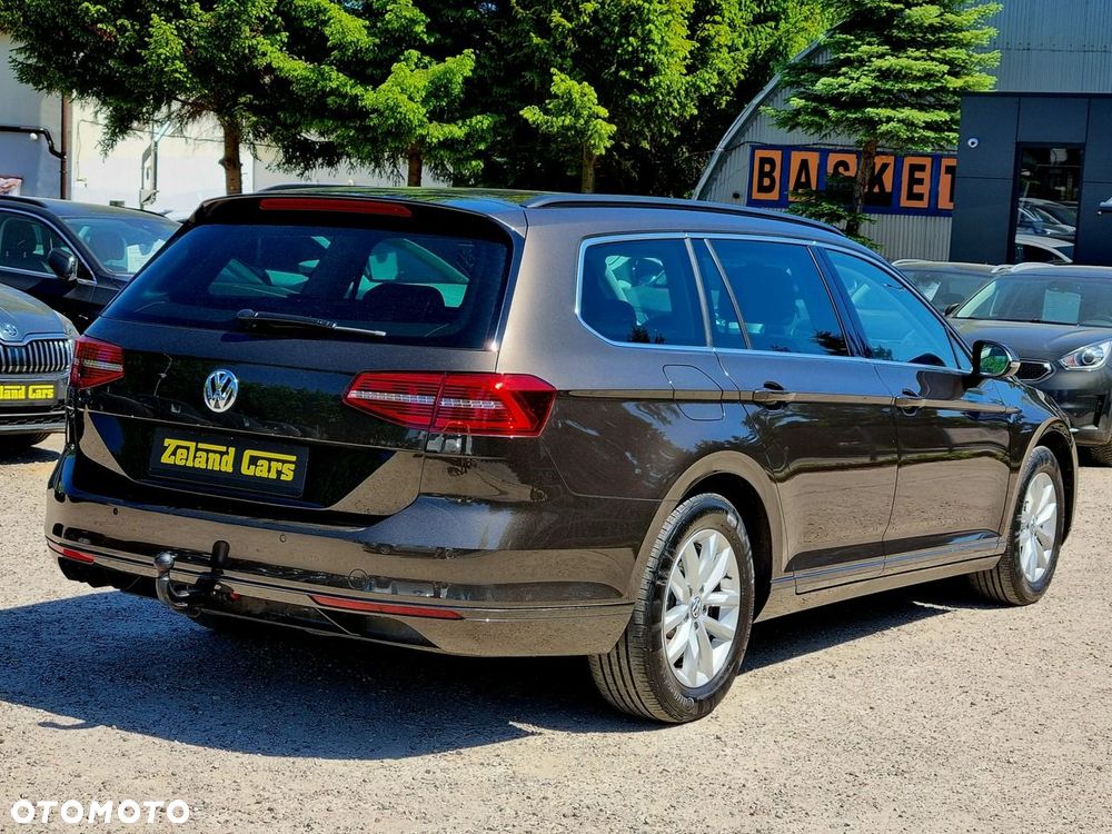 Volkswagen Passat - 5