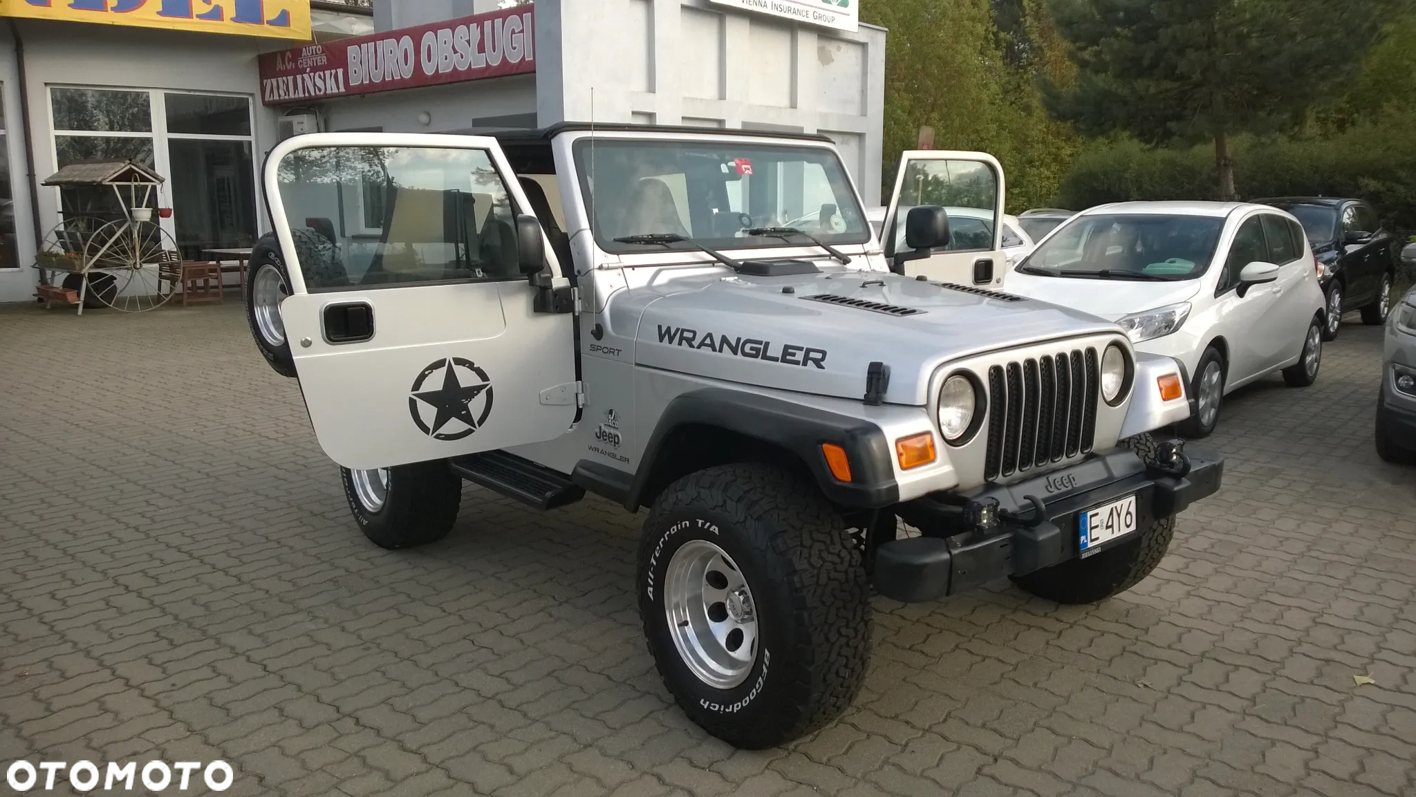 Jeep Wrangler 4.0 Automatik Sahara - 24