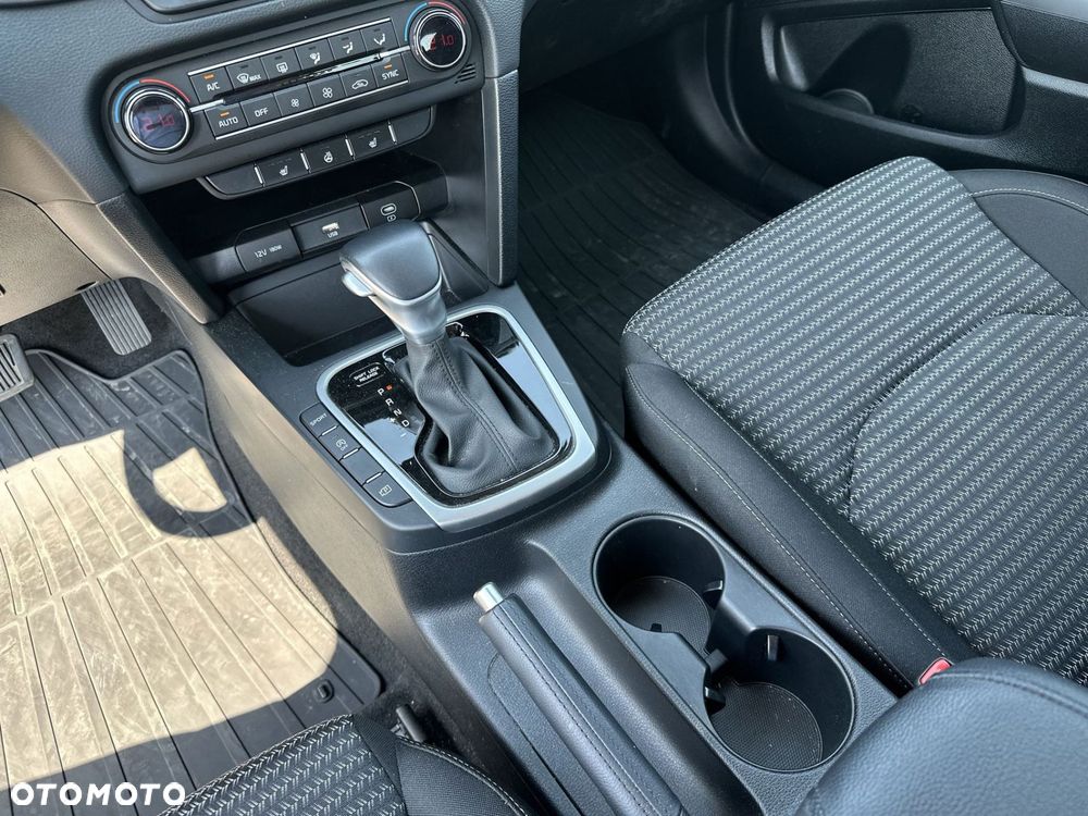 Kia XCeed 1.6 T-GDI M DCT - 15