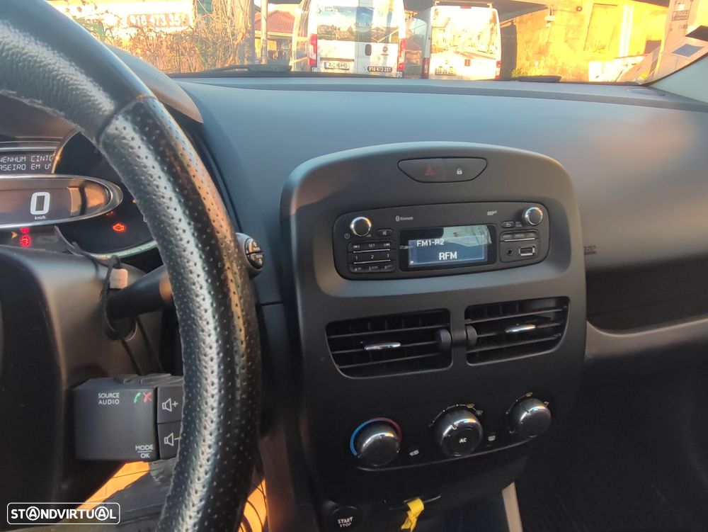 Renault Clio Sport Tourer 1.5 dCi - 6