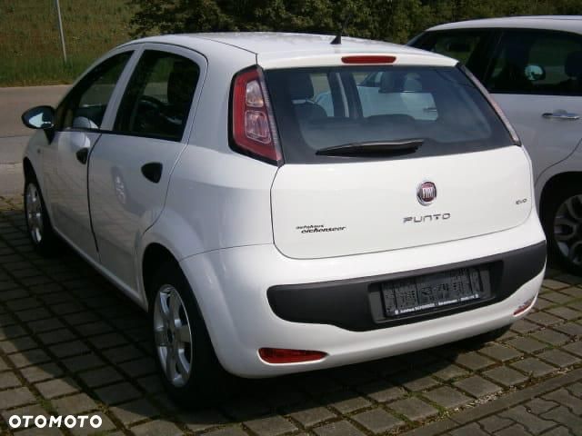 Fiat Punto Evo 1.4 8V Dynamic Start&Stop - 2