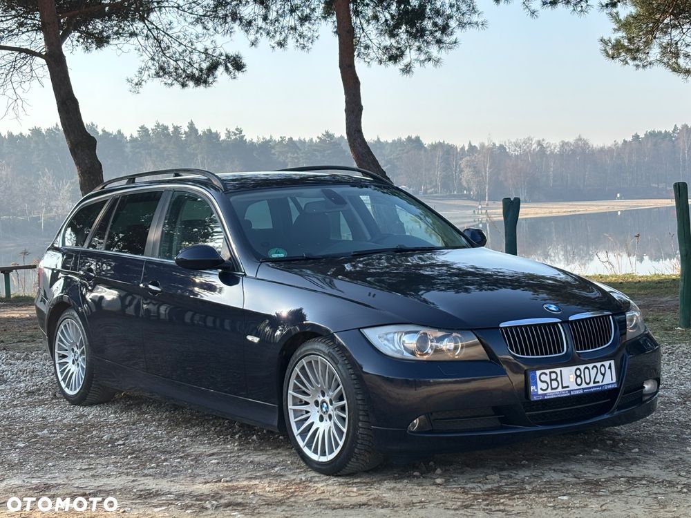 BMW Seria 3 325d DPF - 1