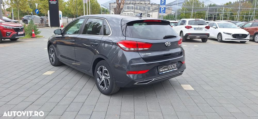 Hyundai i30 1.5 110CP 5DR M/T Highway - 6