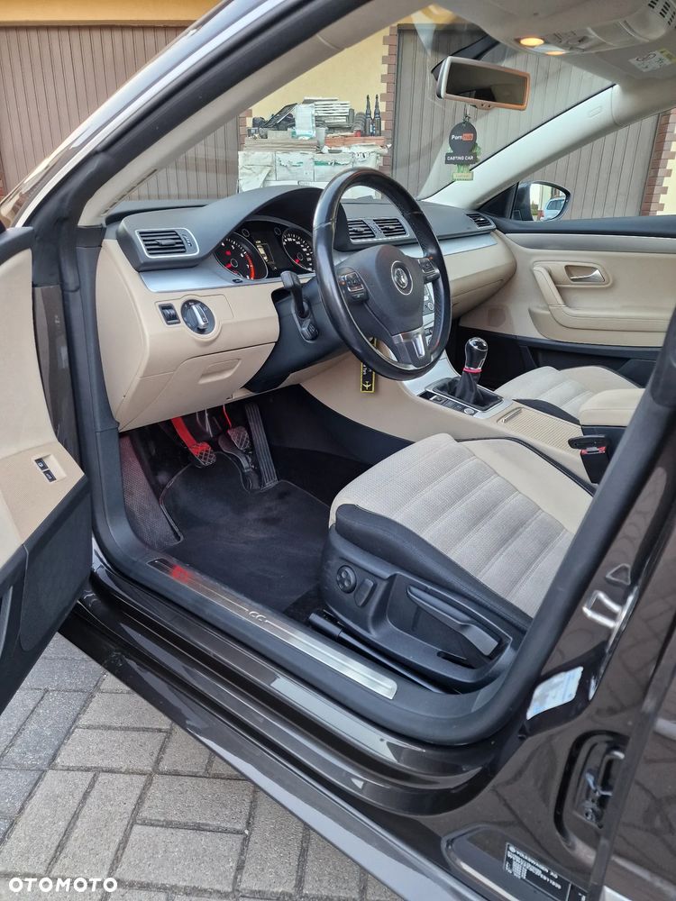Volkswagen CC - 12