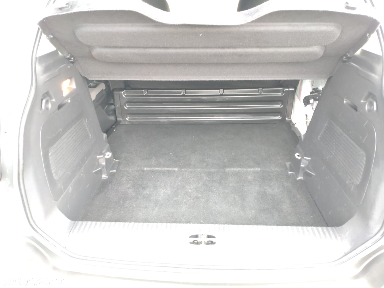 Citroën C3 Aircross 1.5 BlueHDi Feel S&S - 20