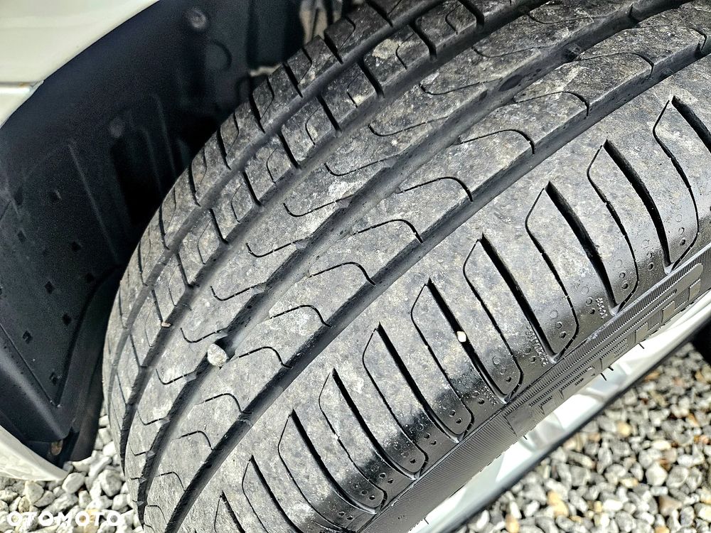 BMW Seria 5 520d Luxury Line - 24