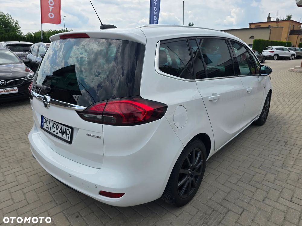Opel Zafira - 4