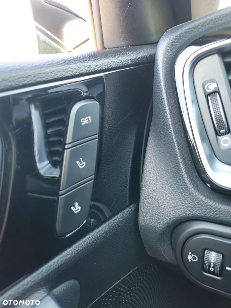 Kia Ceed 1.6 CRDi GT Line - 36