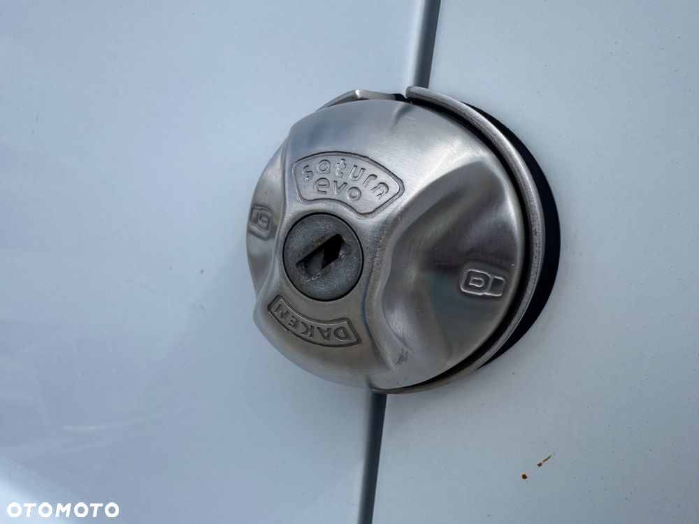 Mercedes-Benz Vito - 24