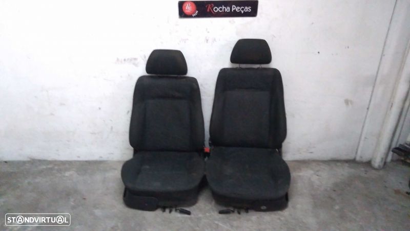 Estofos Da Frente Volkswagen Polo Classic (6V2) - 1