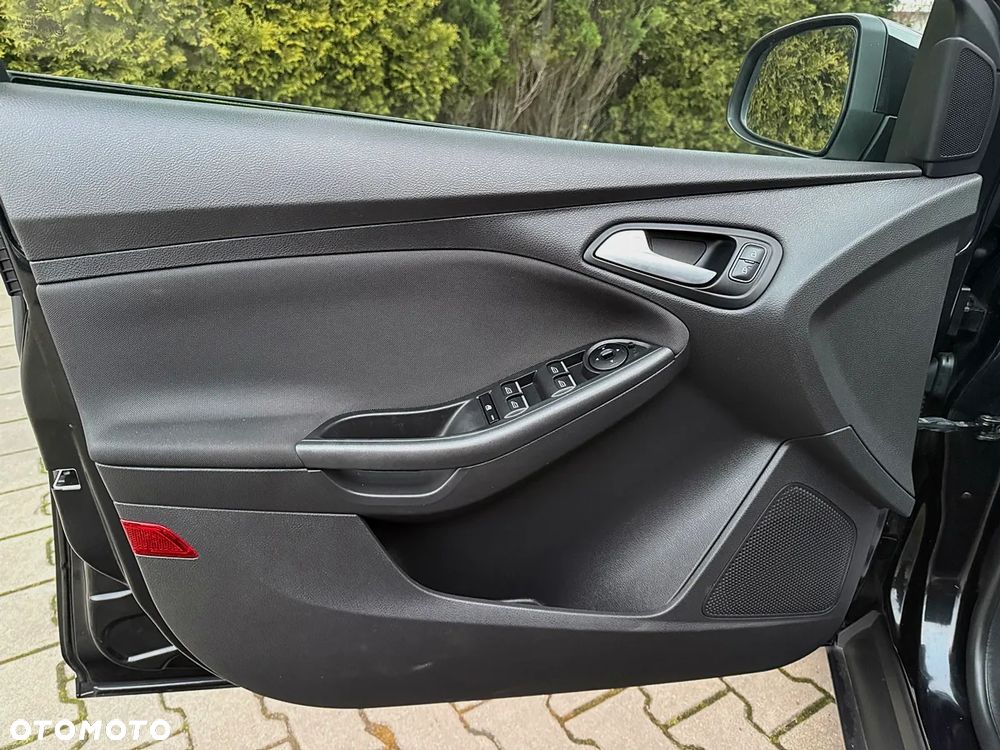 Ford Focus 1.5 TDCi DPF Start-Stopp-System Titanium - 21