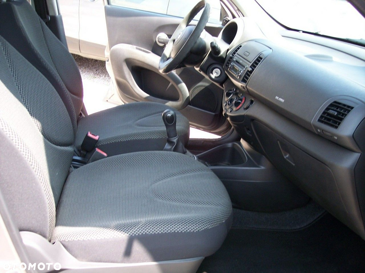 Nissan Micra - 3