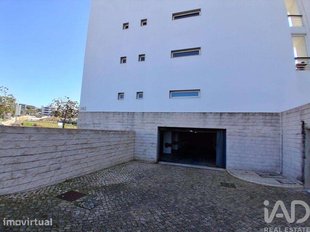 Garagem em São Gonçalo de Lagos de 13 m2 - Grande imagem: 2/9