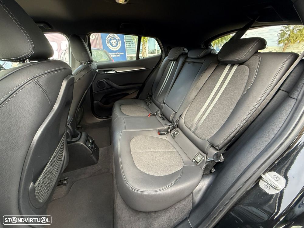 BMW X2 25 e xDrive Pack M - 31