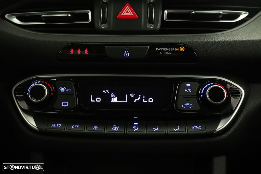 Hyundai i30 SW 1.0 T-GDi Style Plus DCT - 12