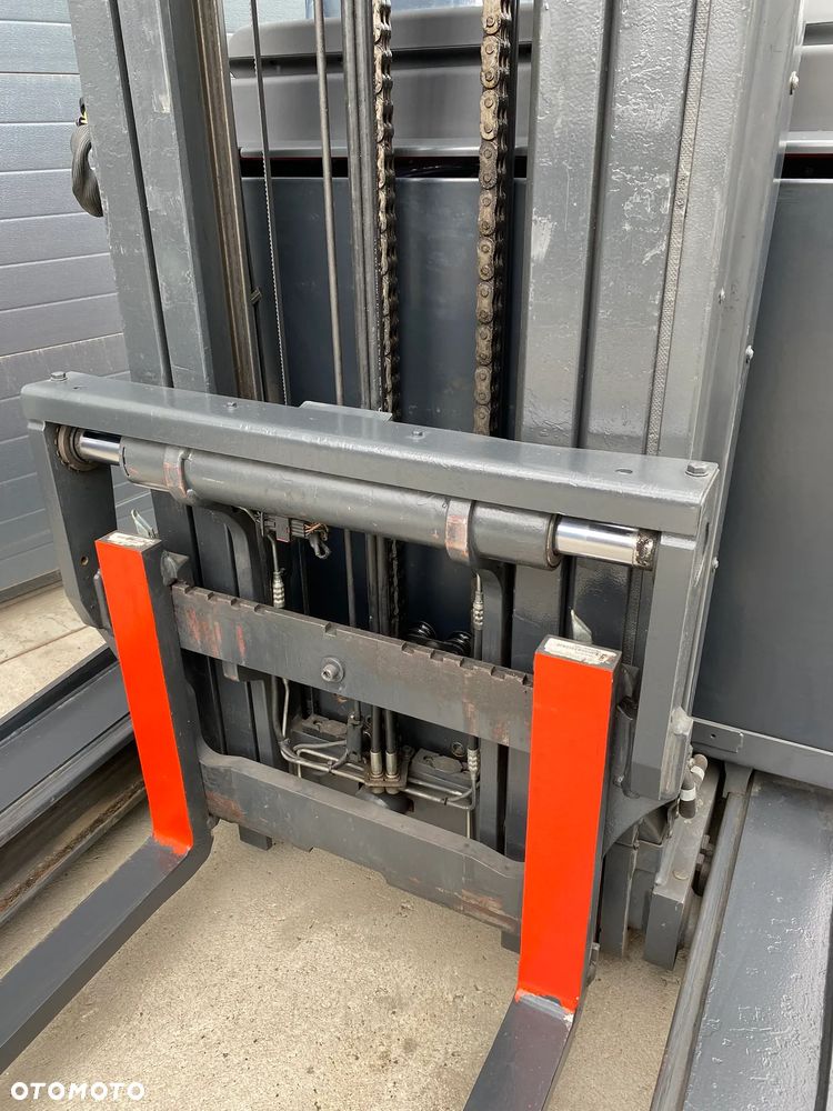 Linde R16 Reach truck wózek wysokiego składowania NOWA bateria - 16