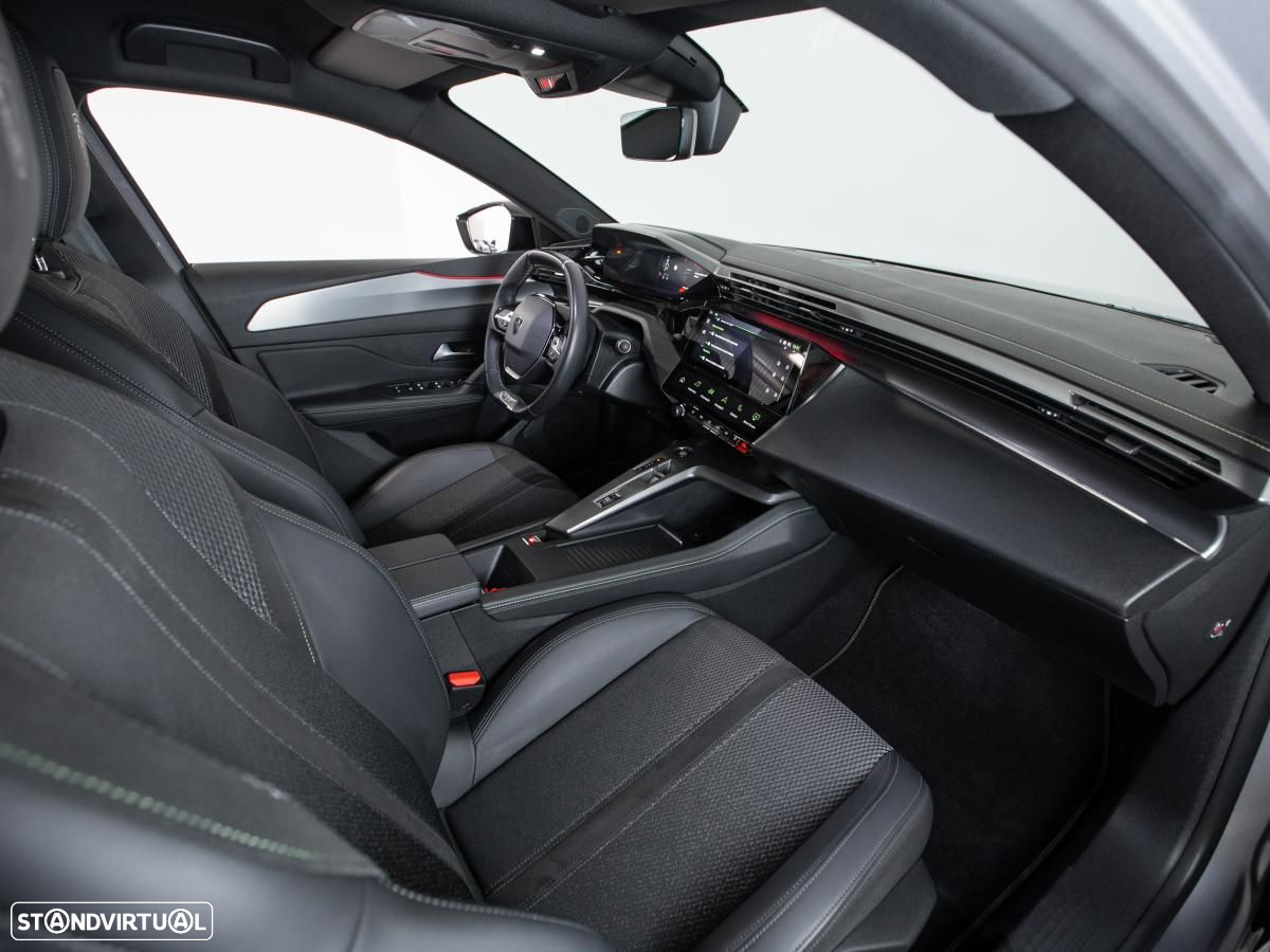 Peugeot 308 SW 1.2 PureTech GT EAT8 - 9