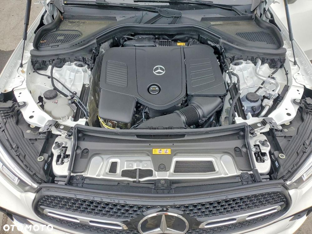 Mercedes-Benz GLC 300 4Matic 9G-TRONIC Edition Avantgarde - 13
