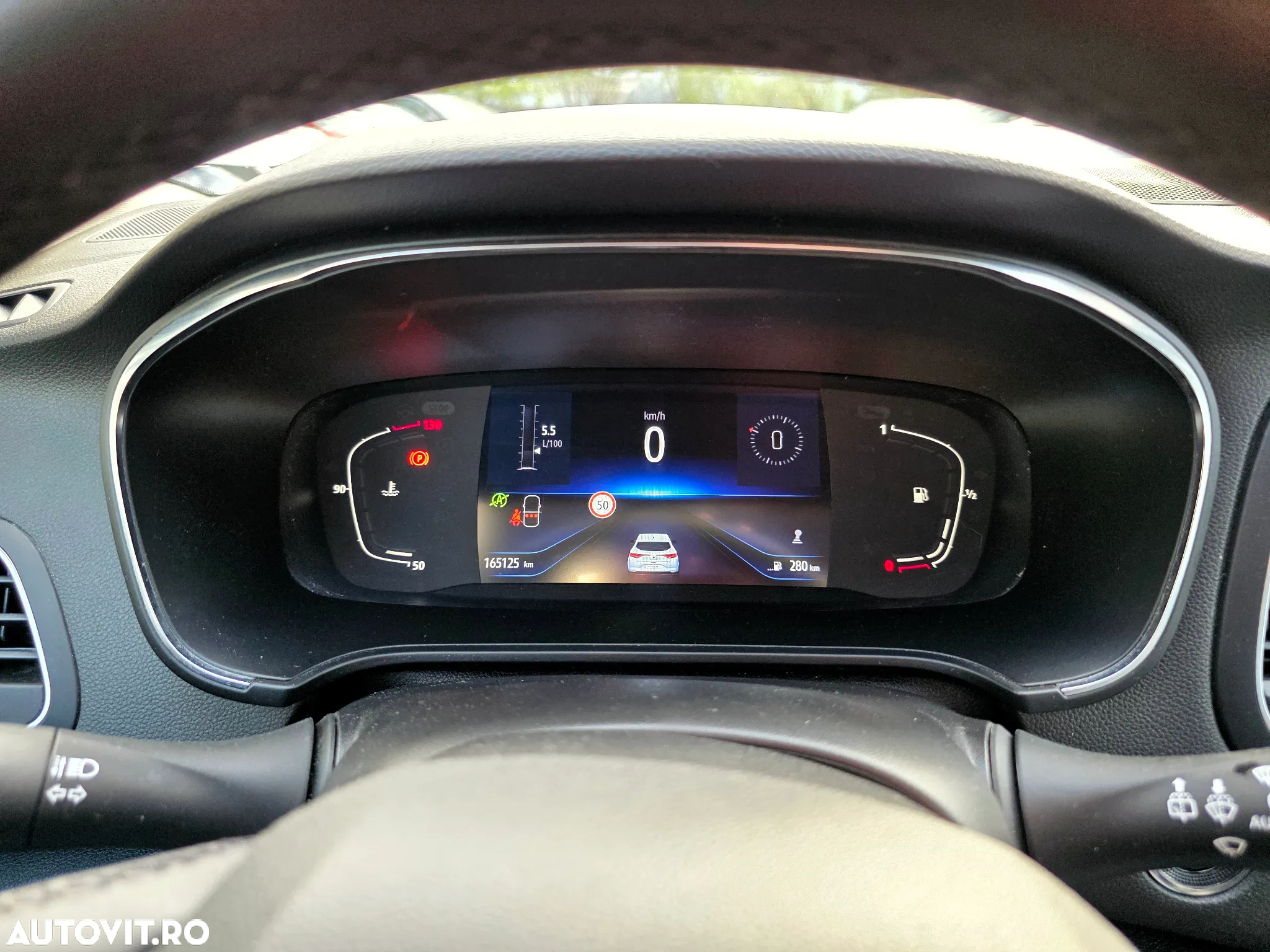 Renault Megane BLUE dCi 115 INTENS - 23