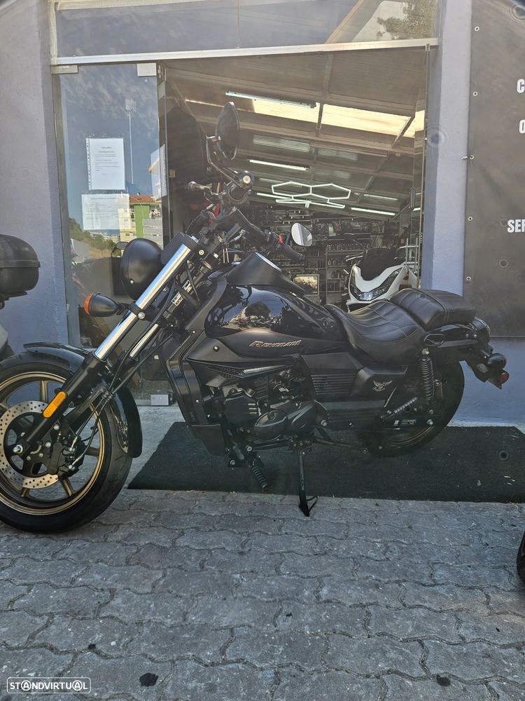 UM Renegade - 4