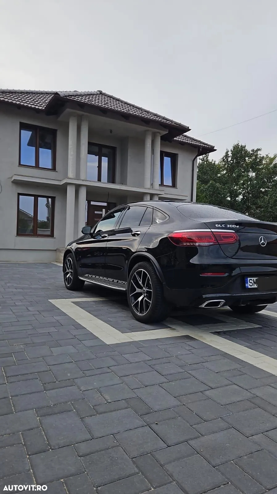 Mercedes-Benz GLC 300 d 4MATIC - 2