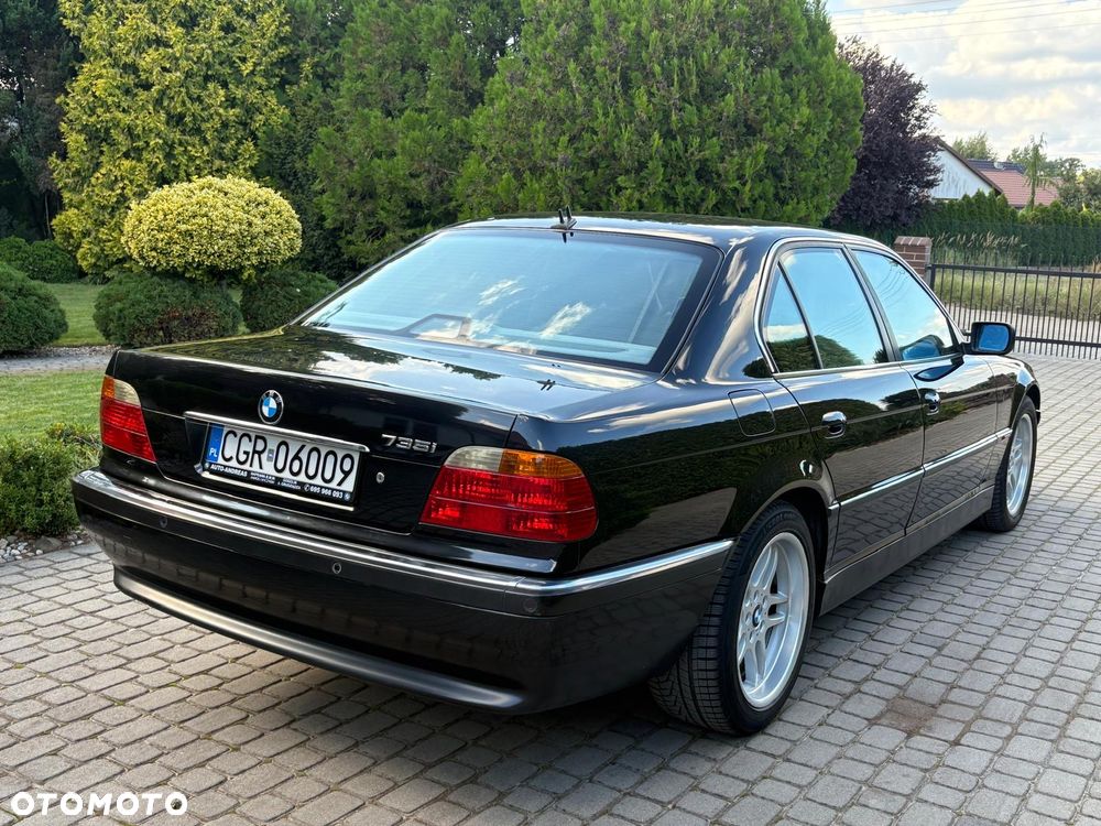 BMW Seria 7 735i L - 13