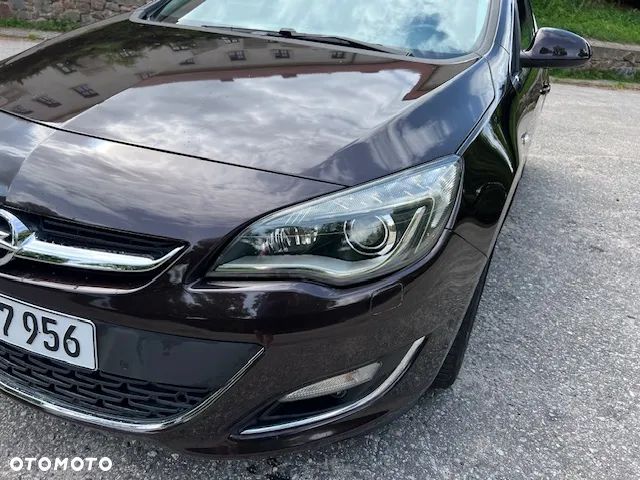 Opel Astra - 2