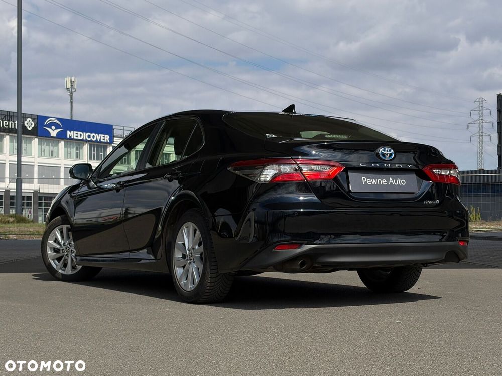 Toyota Camry 2.5 Hybrid Comfort CVT - 12