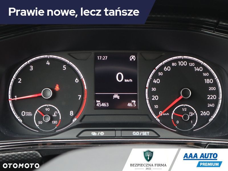 Volkswagen T-Cross - 13