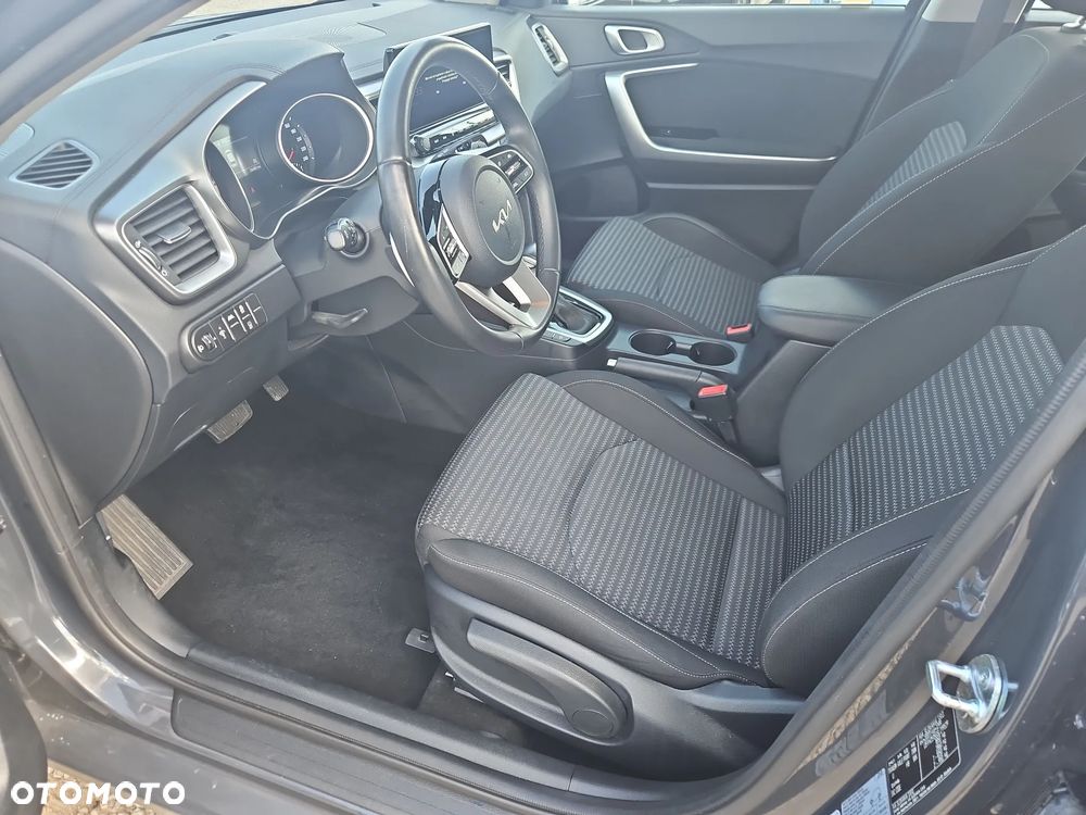 Kia Ceed 1.5 T-GDI M DCT - 9