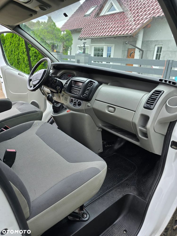 Renault Trafic - 15