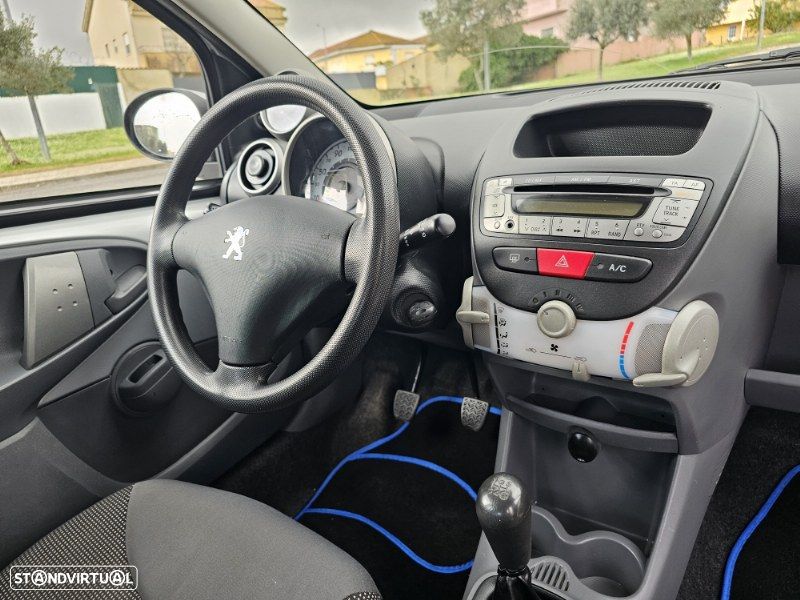 Peugeot 107 1.0 Urban - 14