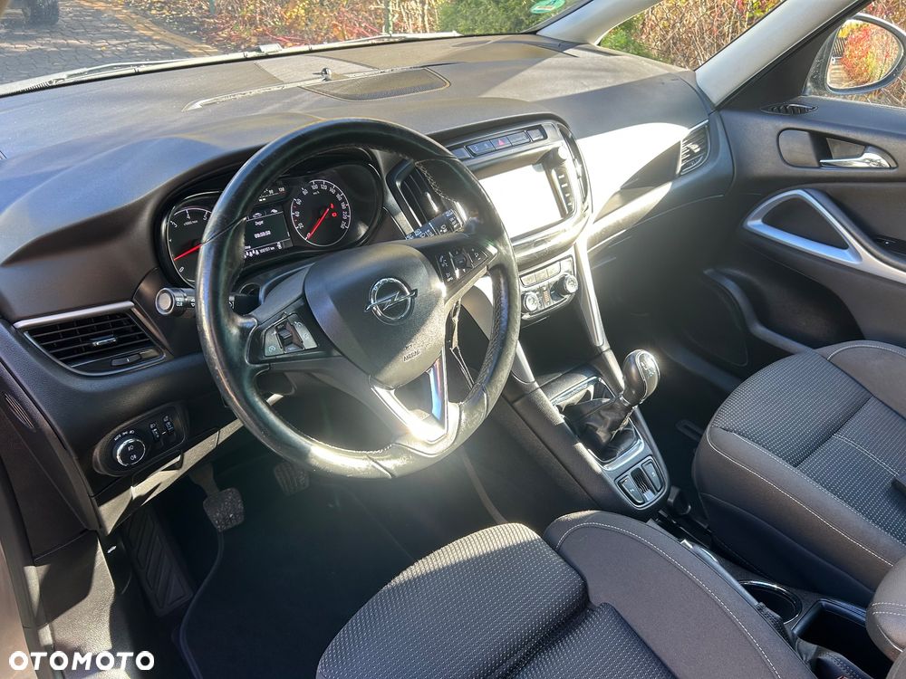 Opel Zafira 1.4 Turbo Active - 20