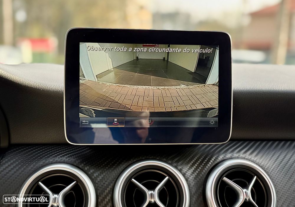 Mercedes-Benz A 180 d AMG Line - 15