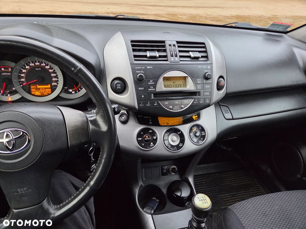 Toyota RAV4 2.2 D-4D Premium - 7